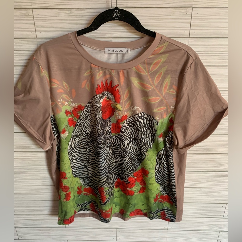 MISS-LOOK Beige Graphic Rooster Short-Sleeve Top